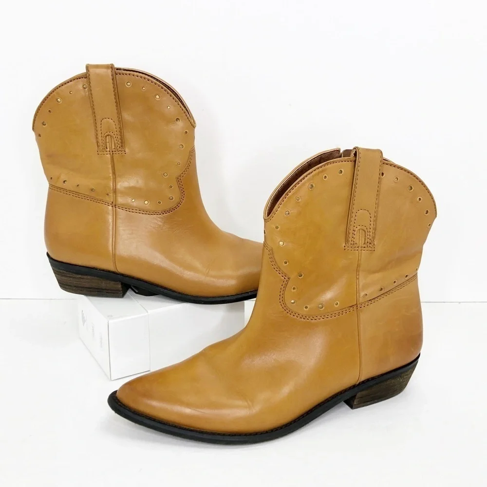 Lucky brand mustard Lucky Vachetta leather western ankle boots